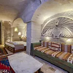 Hotel Kayatas Cave 2*