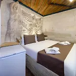 Hotel Kayatas Cave