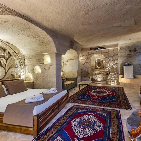 Hotel Kayatas Cave