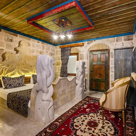 Hotel Kayatas Cave 2*