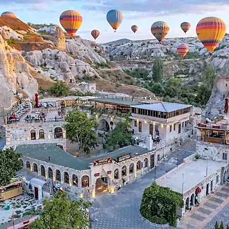 Kayatas Cave Hotel 2*