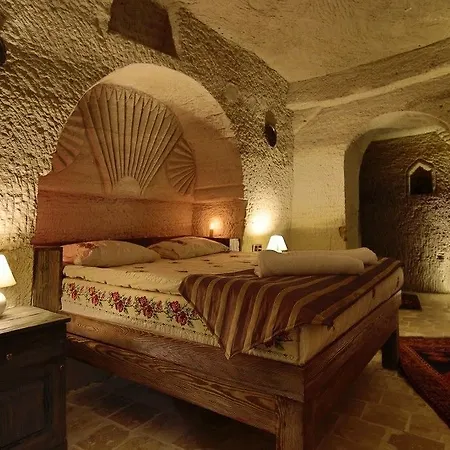 Hotel Kayatas Cave 2*
