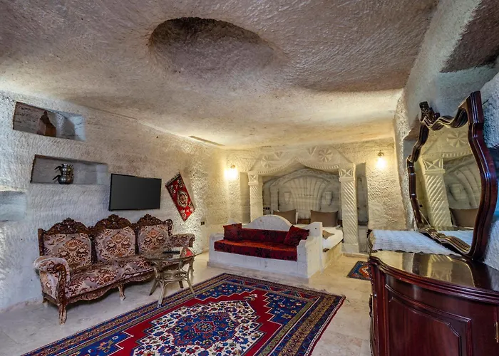 Kayatas Cave Hotel 2*