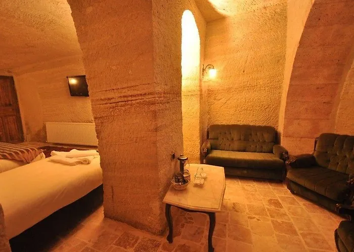 Hotel Kayatas Cave