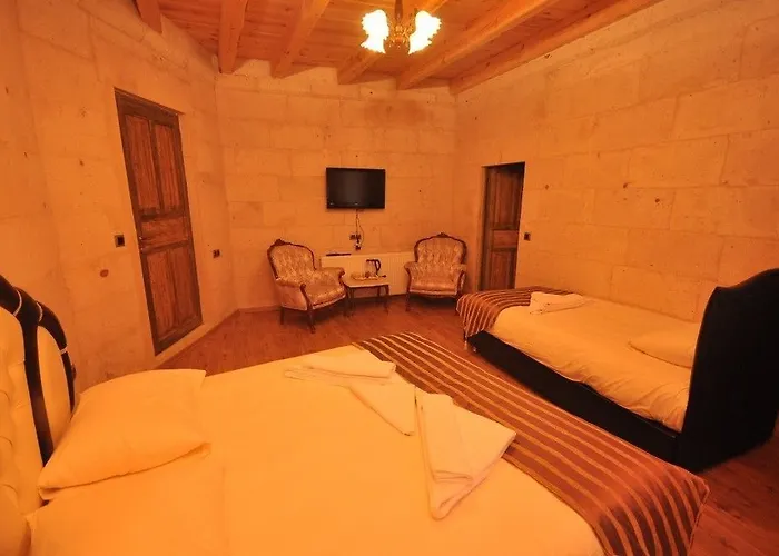 Kayatas Cave Hotel